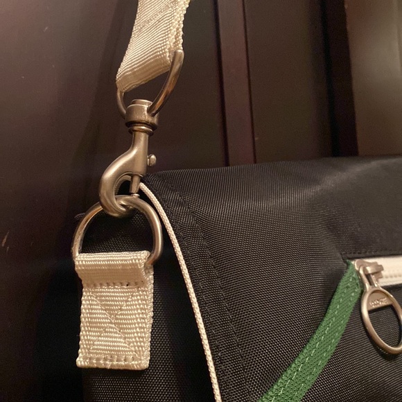 LACOSTE Nylon laptop bag. Crossbody. - Picture 5 of 11